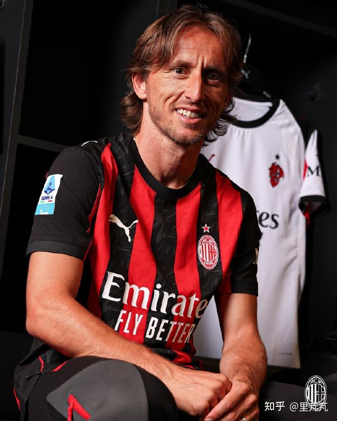 39岁拉莫斯拒退役！曝冬窗重返欧洲，最后梦想：再战世界杯